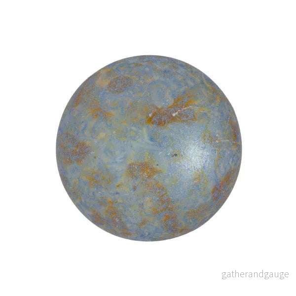 Cabochon par Puca® – Opaque Blue/Green Spotted 18 mm, 1 styck Cabochon par Puca® – Opaque Blue/Green Spotted 18 mm, 1 styck