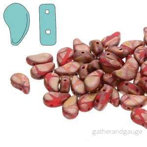 Paisley Duo – Opaque Coral Full Capri Gold Matte Batik 8x5mm 10 gram