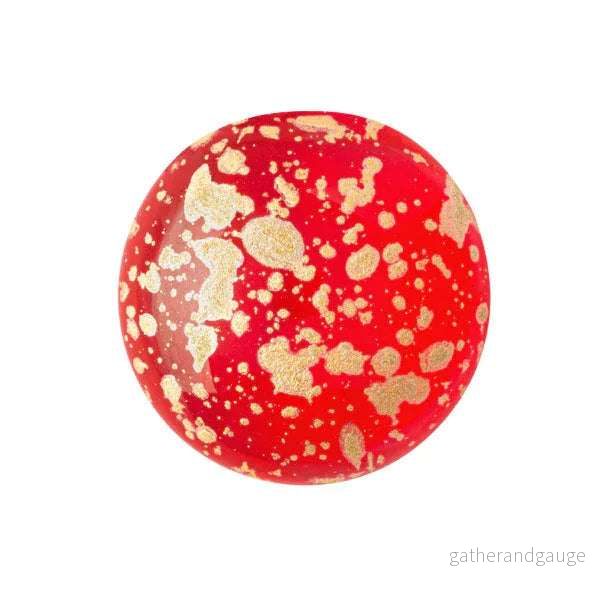 Cabochon par Puca® – Light Siam Splash Gold 18 mm, 1 styck Cabochon par Puca® – Light Siam Splash Gold 18 mm, 1 styck
