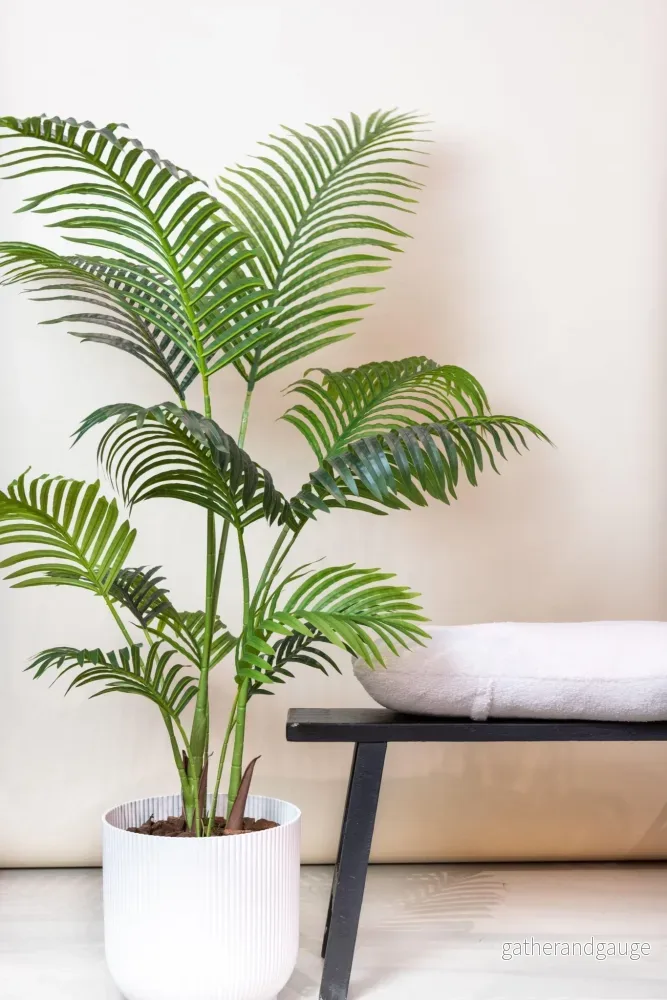 Howea Forsteriana konstgjord växt – h140cm, Ø14cm Howea Forsteriana konstgjord växt – h140cm, Ø14cm