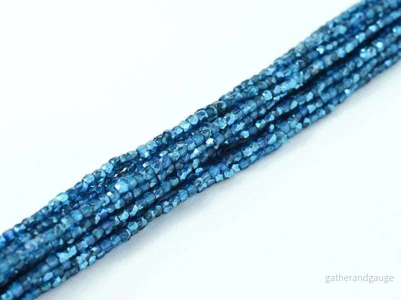 Tjeckiska Firepolish – Crystal Aqua Metallic Ice 2mm, 1 sträng Tjeckiska Firepolish – Crystal Aqua Metallic Ice 2mm, 1 sträng