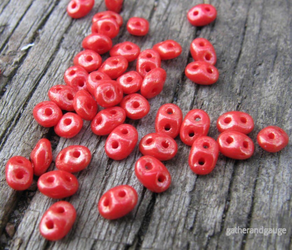 SuperDuo - Opaque Coral Red Gold Marbled, 10 gram - Bild 2
