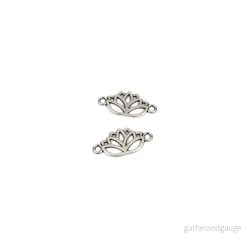 Connector silverpläterad – Lotusblomma 19x12mm 1 styck Connector silverpläterad – Lotusblomma 19x12mm 1 styck