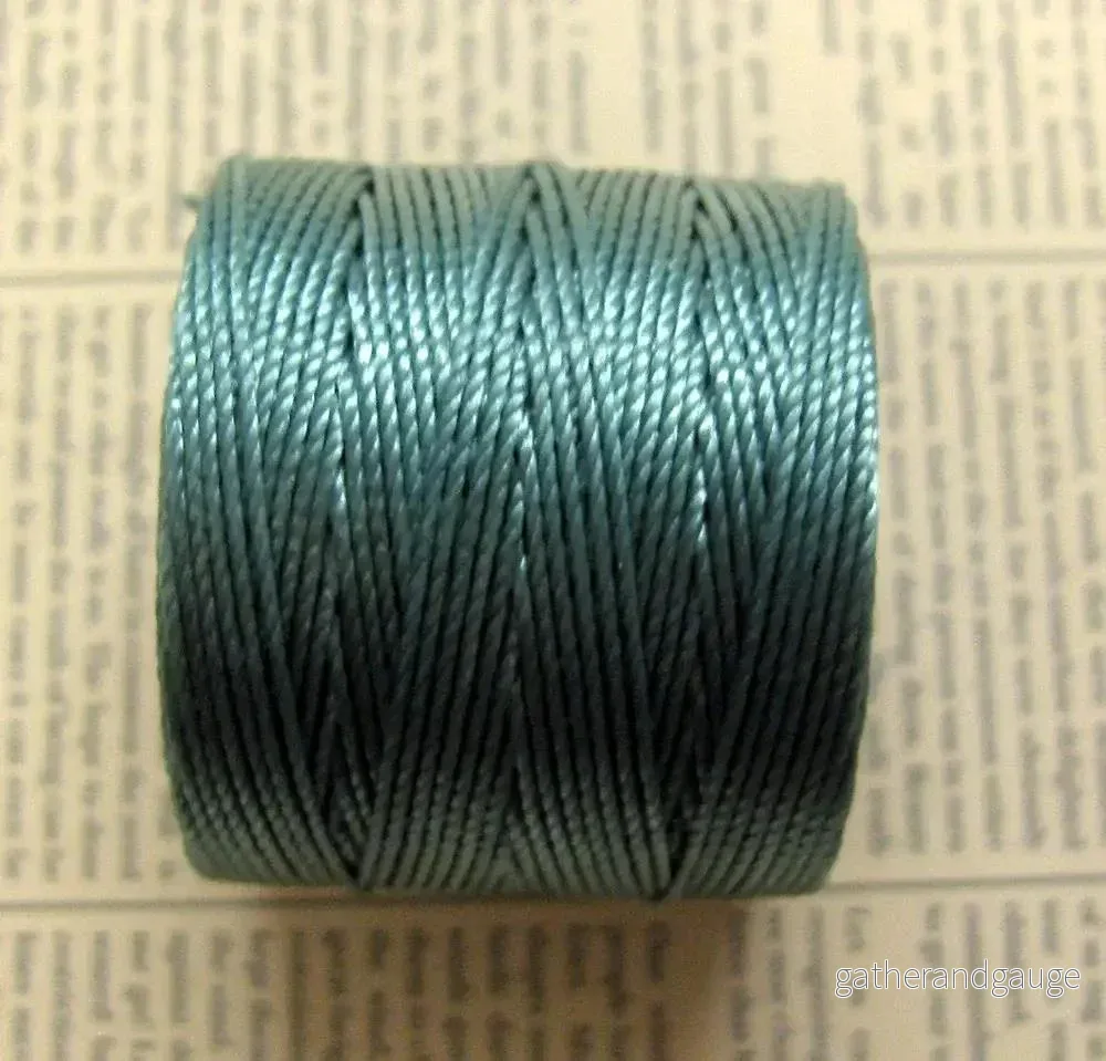 S- Lon Bead Cord - Vintage Jade, 1 Rulle - Bild 2