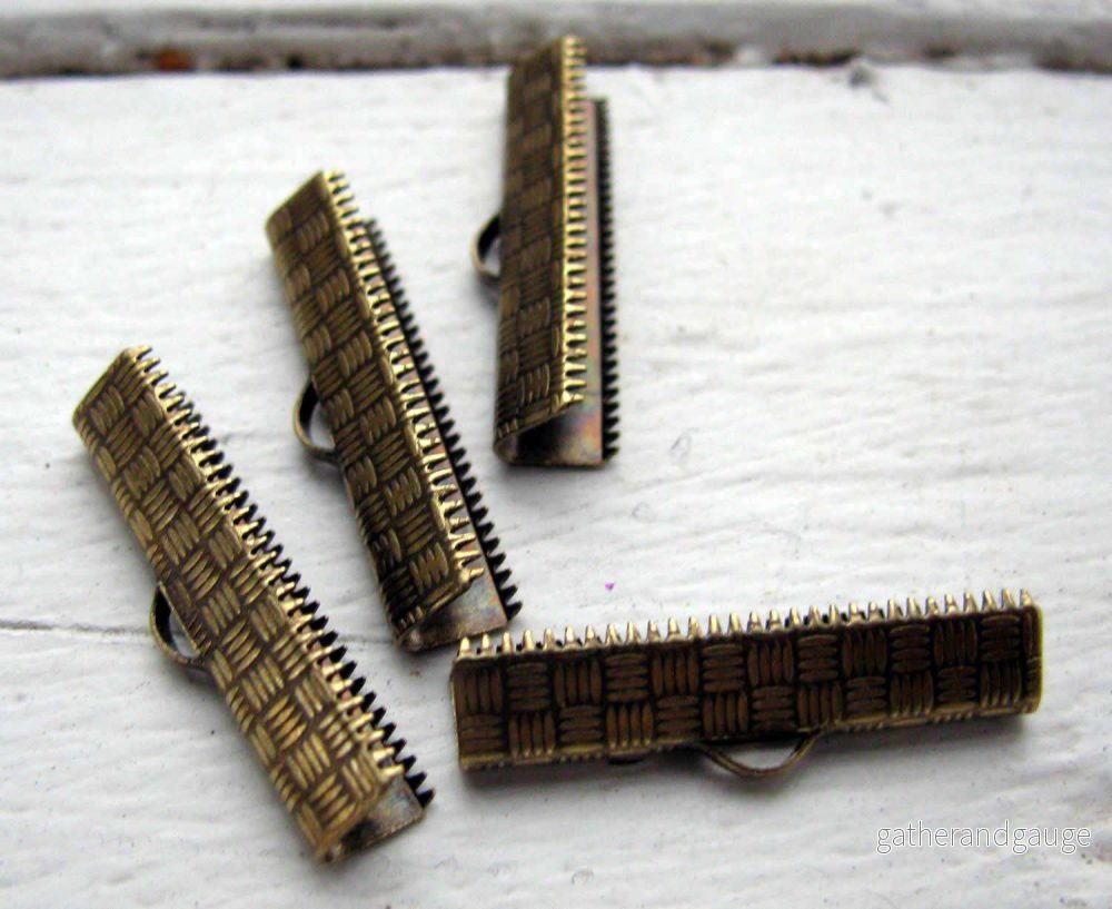 Ändfäste platta band Bronsfärgad - Bredare modell, 25 mm, 4-pack - Bild 2