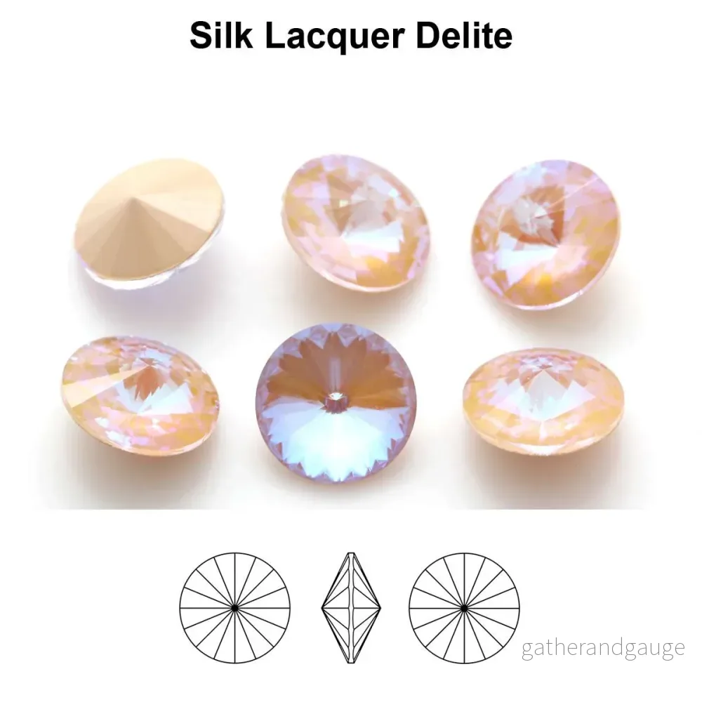 Aurea Crystals A1122 Rivoli – Silk Lacquer DeLite, 18 mm, 1 styck Aurea Crystals A1122 Rivoli – Silk Lacquer DeLite, 18 mm, 1 styck