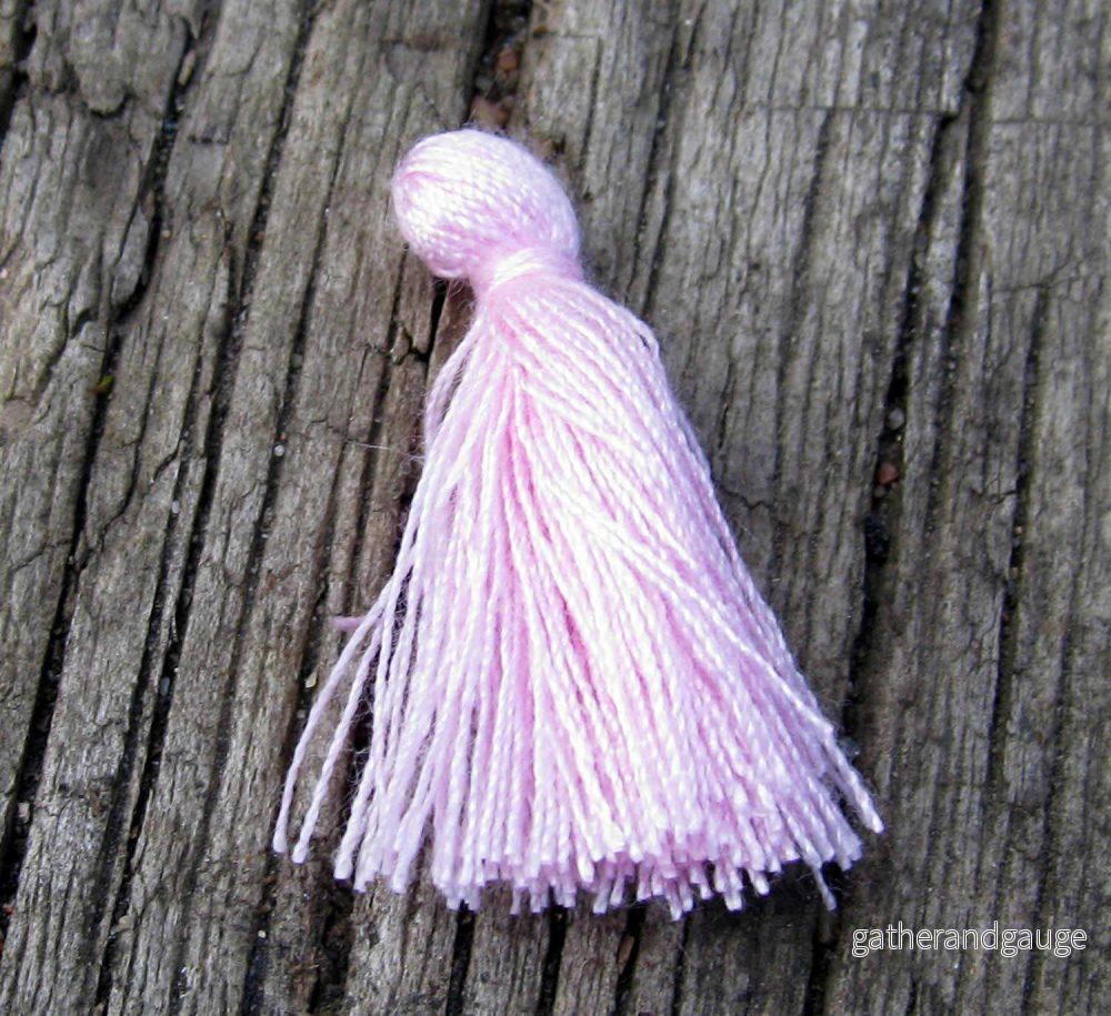 Bomullstofs – Ljusrosa 25mm, 1 styck