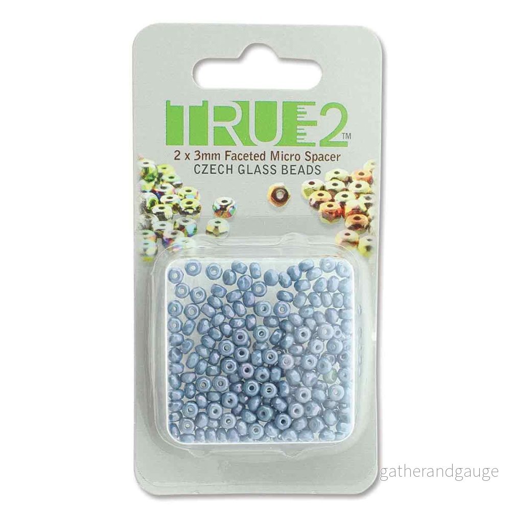 Facetterad Micro Spacers – Chalk Blue Luster 2x3mm, 6 gram