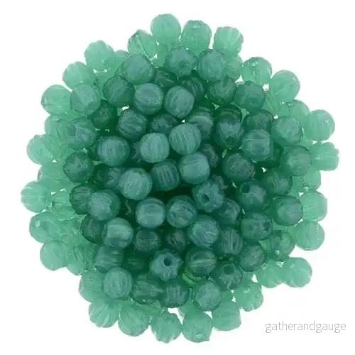 Tjeckiska Melon Round – Alabaster Malachite Green 3mm 50-pack