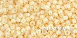 TOHO Seed Beads - Ceylon Rice Pudding 11/0 (11-901) 10 gram