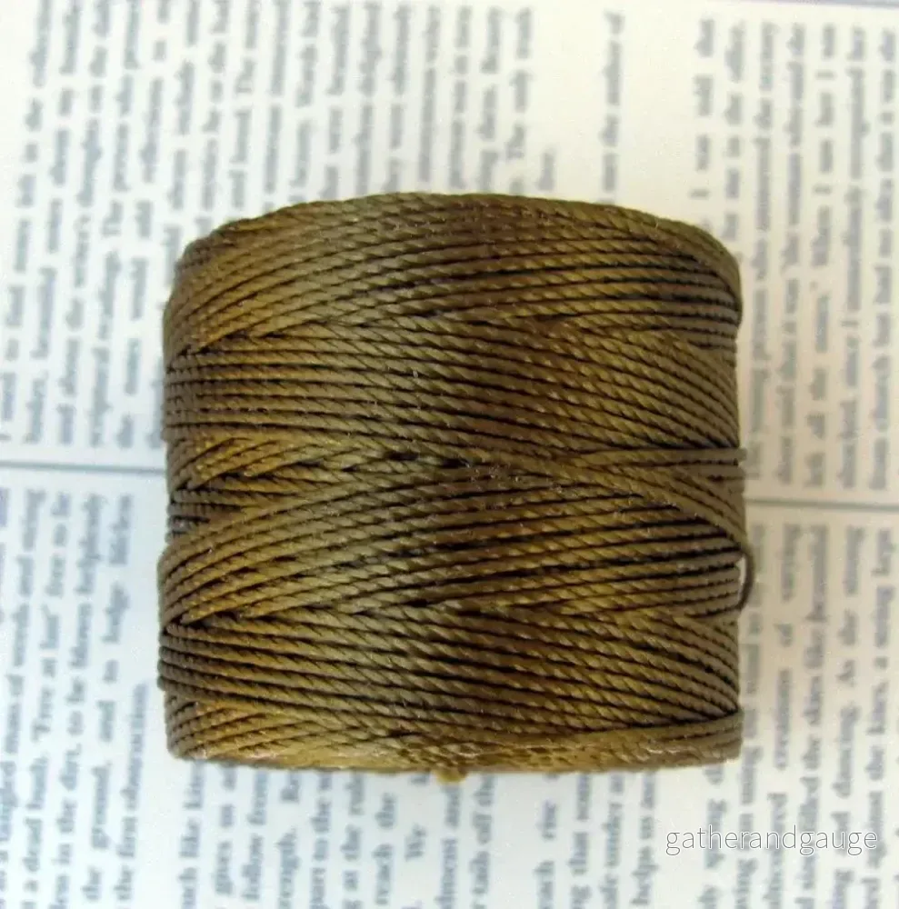 S-Lon Bead Cord - Antique Gold, 1 Rulle - Bild 2