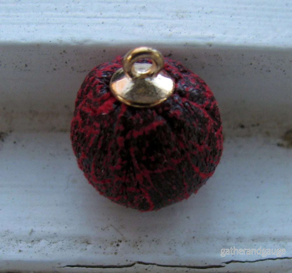 Hänge Boll - Orm-Mönstrad Röd 16mm