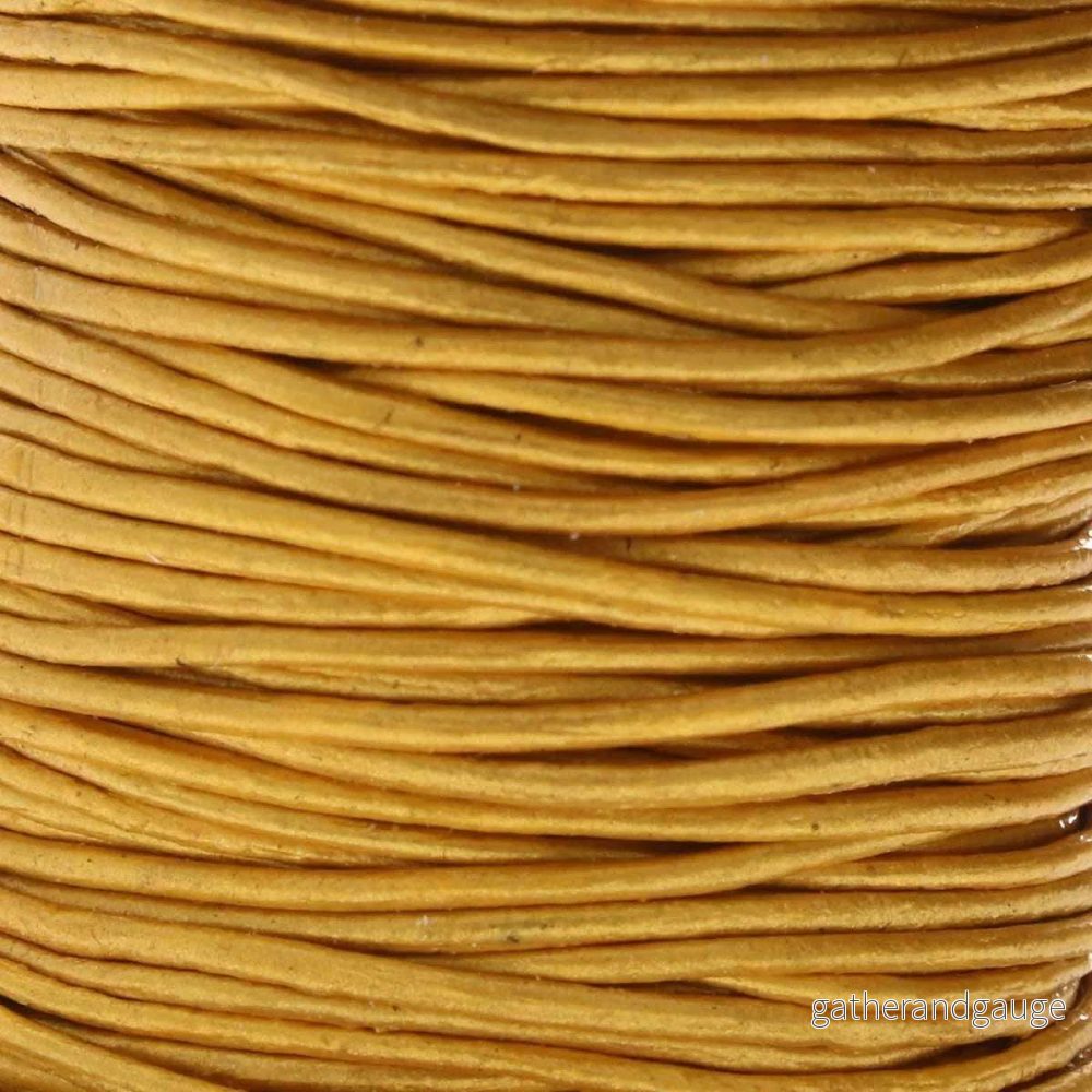 Läderband 0,5mm – Metallic Gold 1m Läderband 0,5mm – Metallic Gold 1m