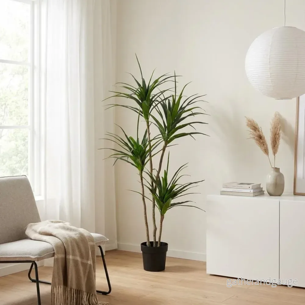 Dracaena konstgjord växt h165cm Dracaena konstgjord växt h165cm
