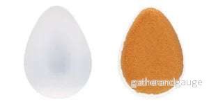 Cabochon Pear – Crystal Gold Matte Foiled 18x13mm 1 styck Cabochon Pear – Crystal Gold Matte Foiled 18x13mm 1 styck