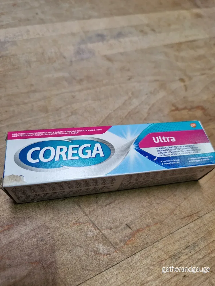 Corega Tandproteslim Ultra