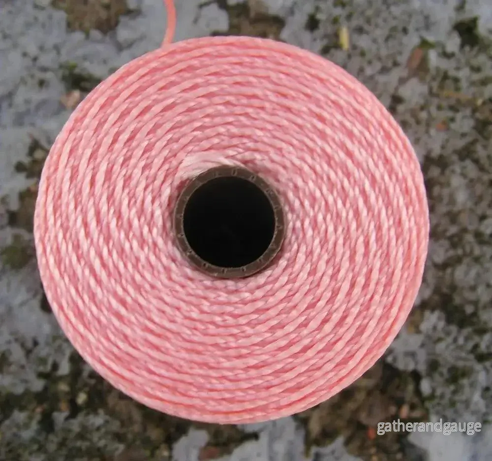 S-Lon Bead cord - Coral pink, 1 Rulle