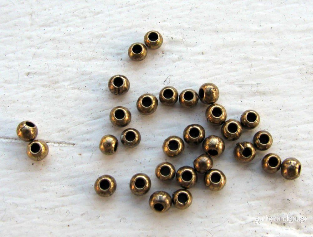Mellandel bronsfärgad – Rund 3 mm, 30-pack Mellandel bronsfärgad – Rund 3 mm, 30-pack