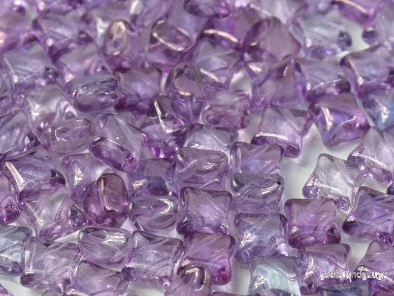 Wibeduo® – Crystal Lila Vega Luster 8x8mm, 15-pack