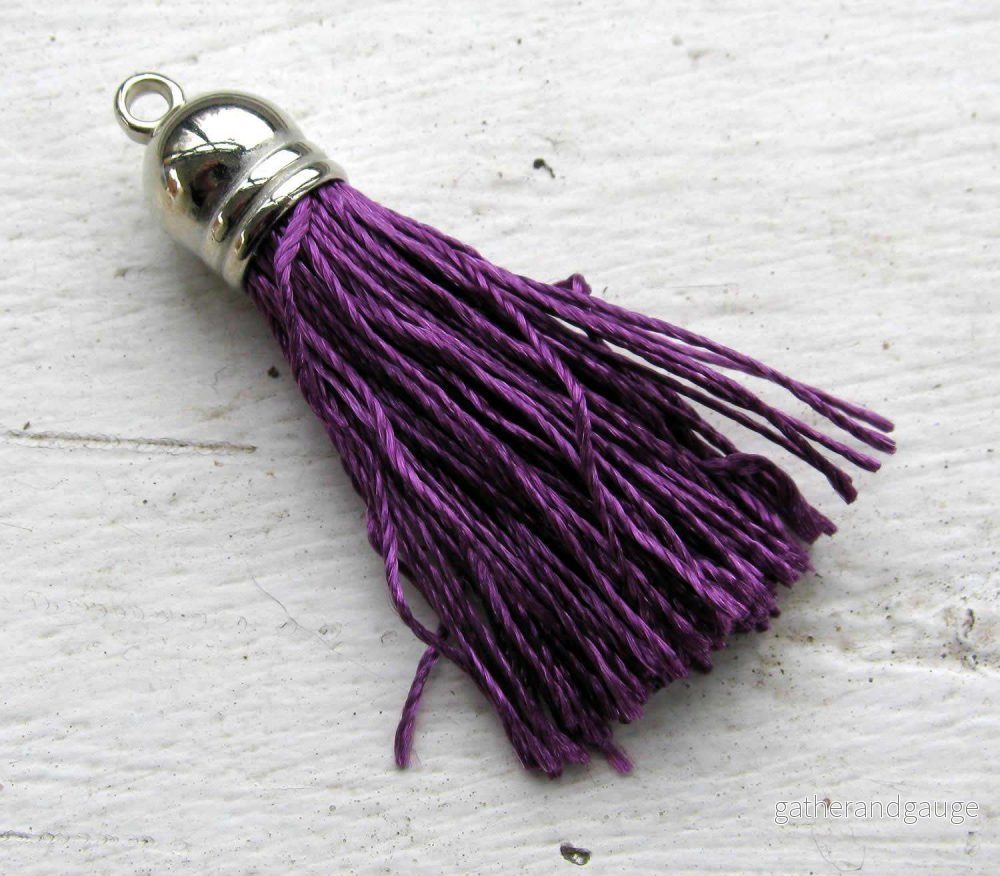 Hänge tassel silver - Trådar, Mörklila 40mm 1 styck - Bild 2