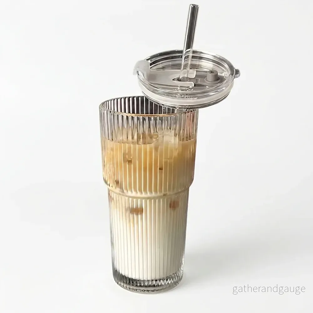 Glas med lock och sugrör - Bild 2