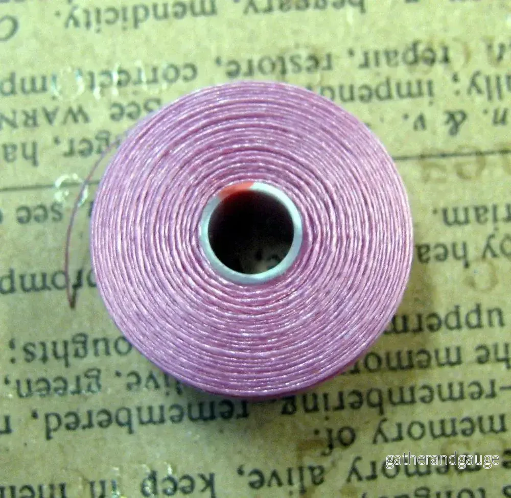 S-Lon Bead thread – Light Orchid, Strl D, 1 Rulle S-Lon Bead thread – Light Orchid, Strl D, 1 Rulle