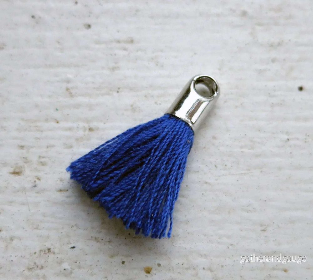 Bomullstofs – Blå 18mm, 1 styck Bomullstofs – Blå 18mm, 1 styck
