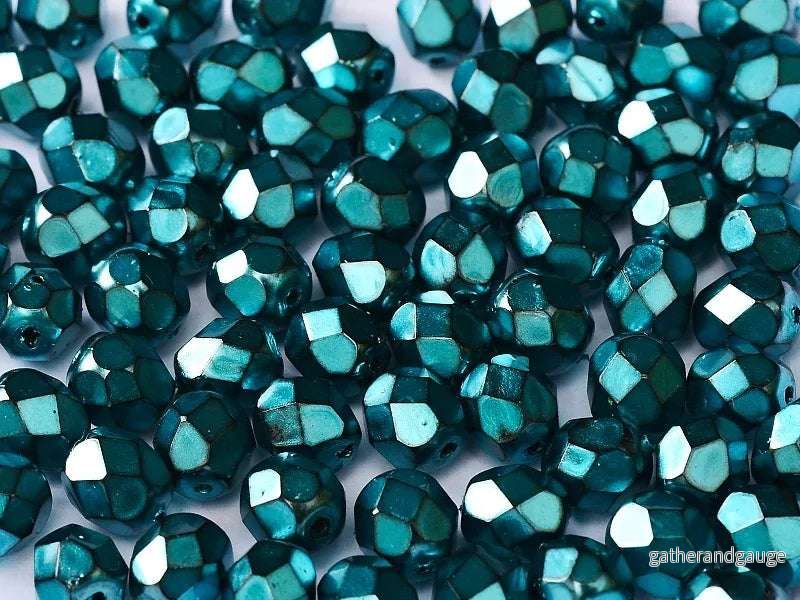Tjeckiska Firepolish – Heavy Metal Turquoise 6mm, 25-pack Tjeckiska Firepolish – Heavy Metal Turquoise 6mm, 25-pack