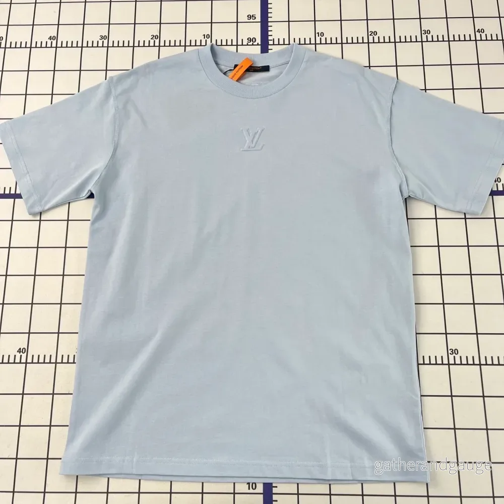 Louis Vuitton LV-logo T-shirt ljusblå Louis Vuitton LV-logo T-shirt ljusblå