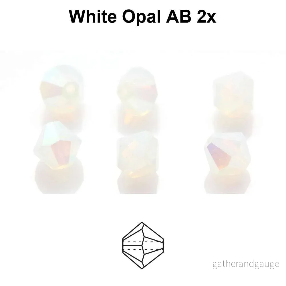 Tjeckiska Bicone - White Opal 2x AB, 4 mm, 30-pack