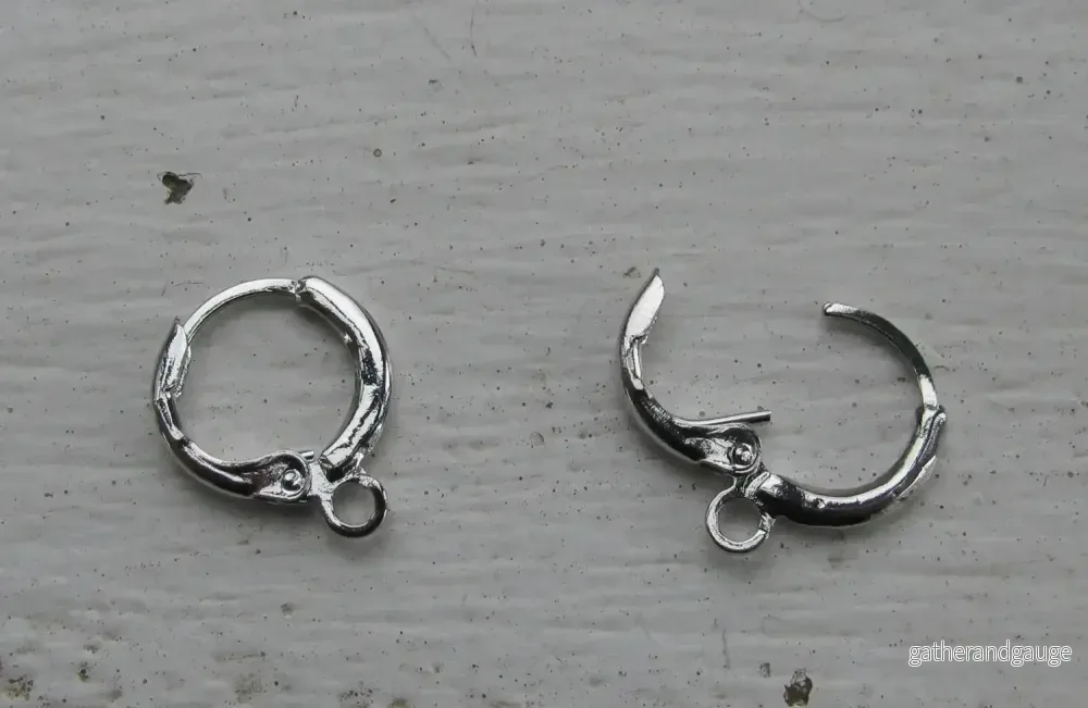 Örkrok Brisyr Silverfärgad - Rund 11,5mm, 1 par