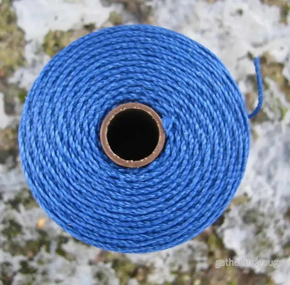 S-Lon bead cord – Capri Blue, 1 rulle S-Lon bead cord – Capri Blue, 1 rulle
