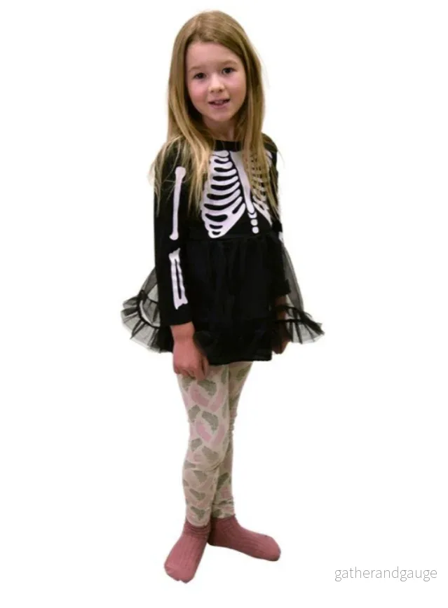 Halloween skelett klänning utklädnad