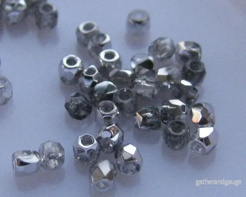 Tjeckiska Firepolish - Crystal Labrador true 2 mm, 2 gram - Bild 3