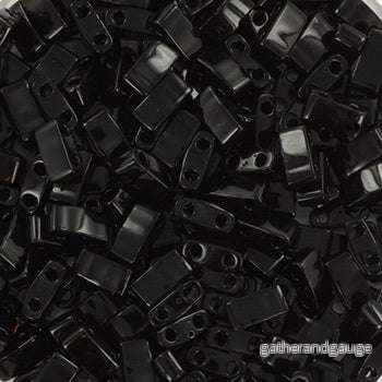 Miyuki Half Tila – Black 5×2,5mm 5gram Miyuki Half Tila – Black 5×2,5mm 5gram