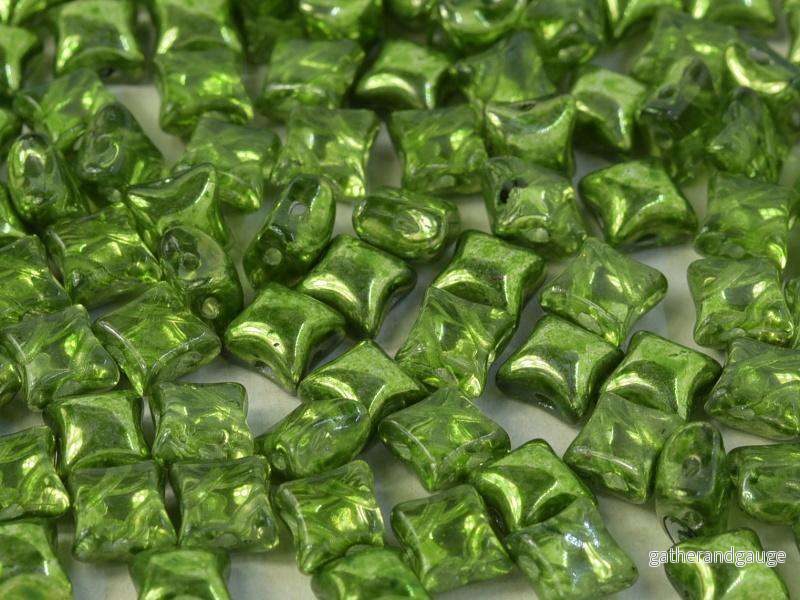 Wibeduo® – Crystal Olive Metallic Ice 8x8mm, 15-pack Wibeduo® – Crystal Olive Metallic Ice 8x8mm, 15-pack