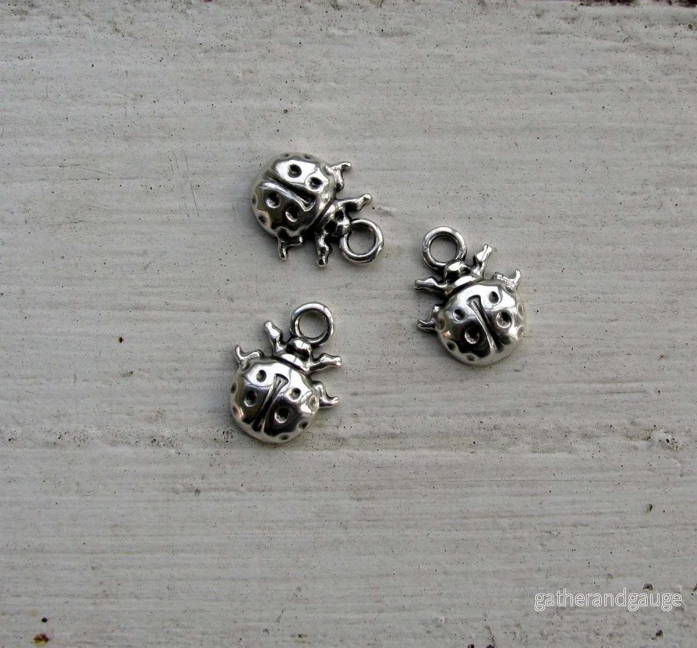 Berlock Silverfärgad – Nyckelpiga, 3-pack Berlock Silverfärgad – Nyckelpiga, 3-pack