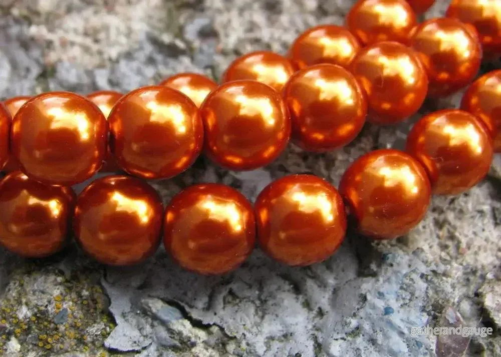 Tjeckiska vaxade glaspärlor - Burnt Orange 8mm, 1 sträng - Bild 2