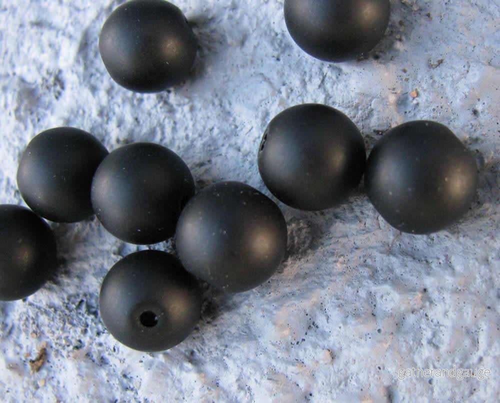 Frostad Agat - Svart 10 mm, 1 sträng - Bild 2