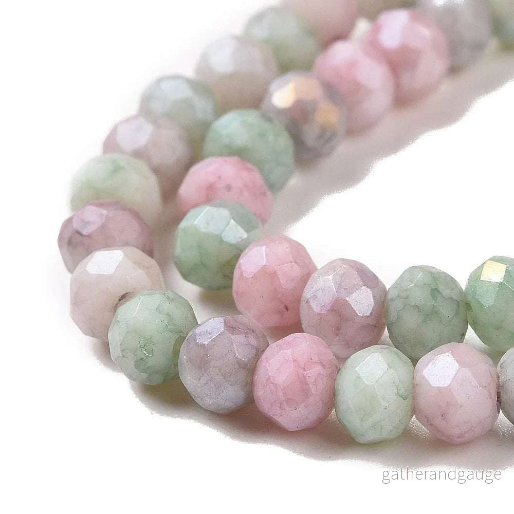 Facetterade glaspärlor - Sommarmix Röd/Grön 4x3mm 1 sträng - Bild 2