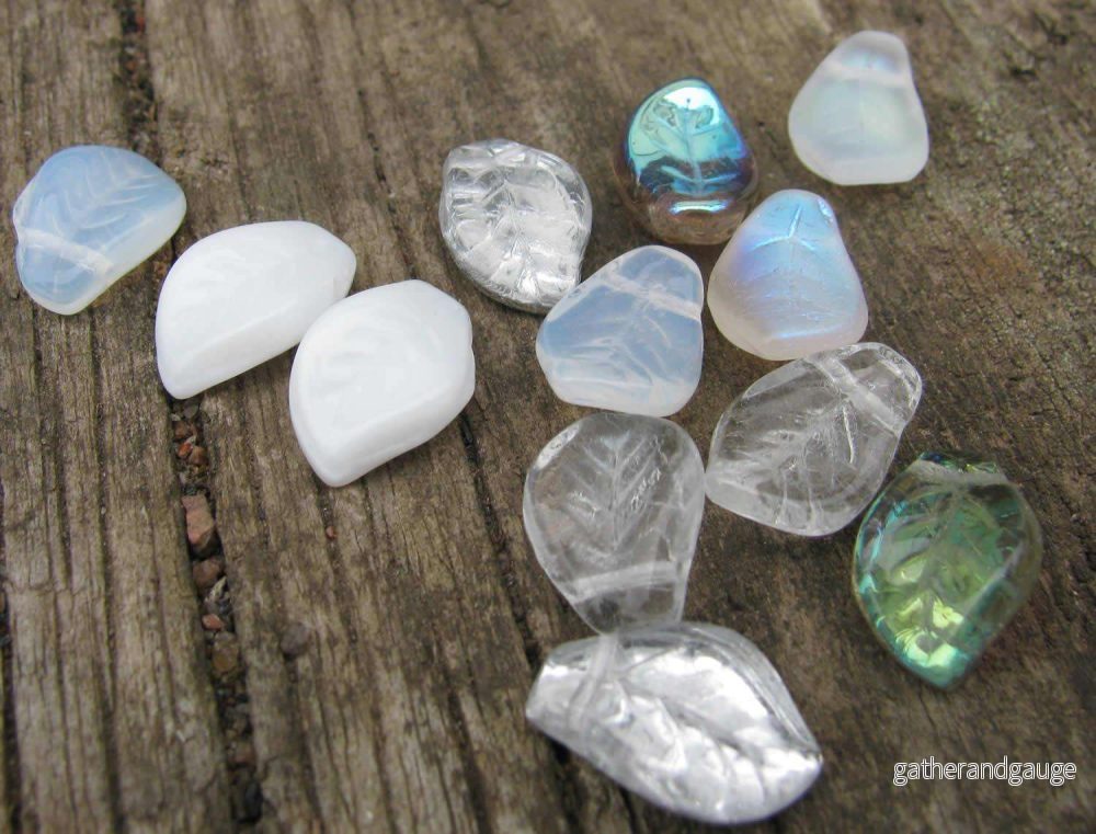 Glaspärlor Löv - Mix Apparition, 9x14mm, 12-pack - Bild 2