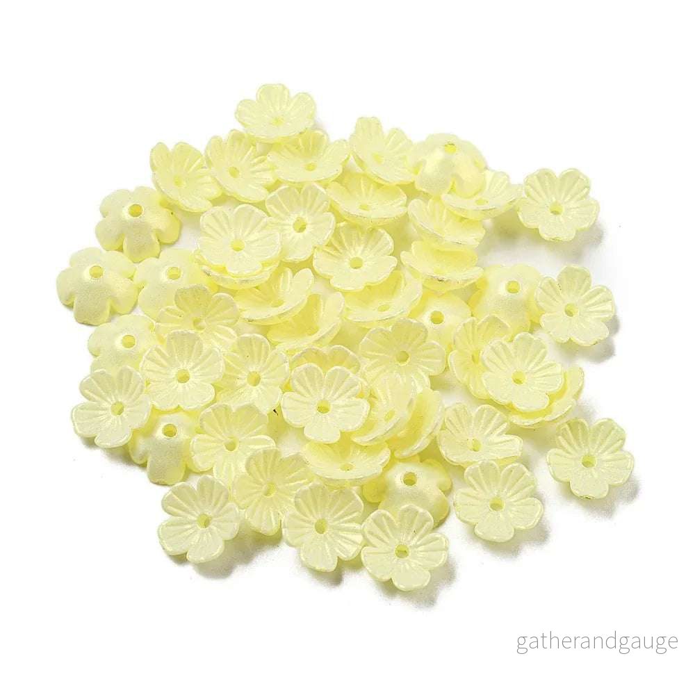 Pärlhattar Akryl - Blomma Champagne Yellow Lyster 10mm 5 gram - Bild 2