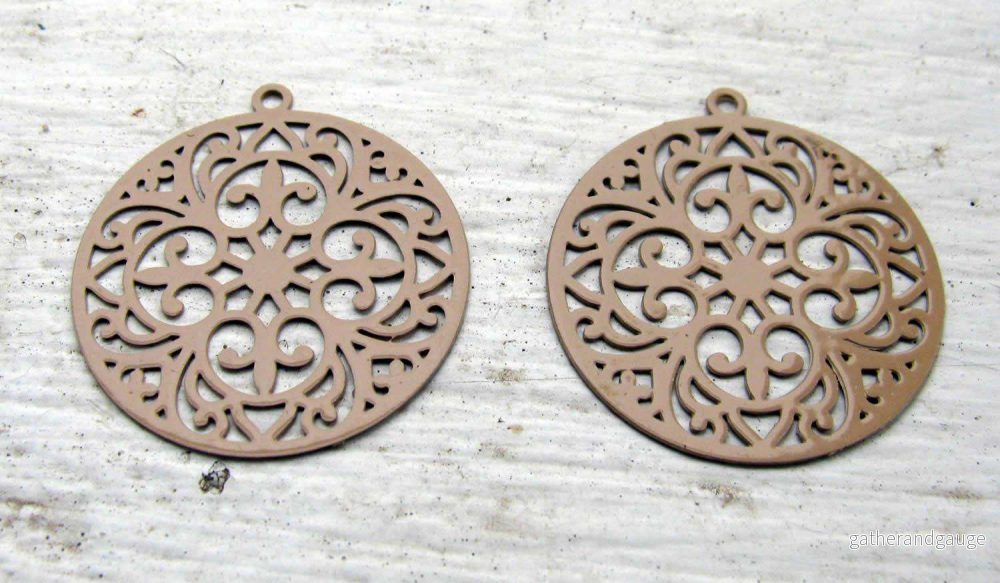 Berlock Beige – Mandala 20mm, 2-pack Berlock Beige – Mandala 20mm, 2-pack