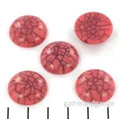Cabochon av akryl – Rund rosa krackelerad 18mm 1 styck Cabochon av akryl – Rund rosa krackelerad 18mm 1 styck