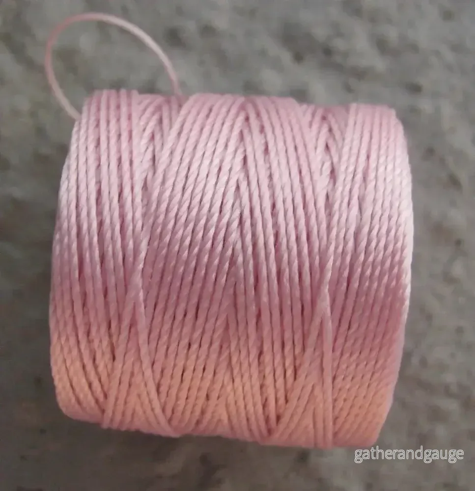 S- Lon bead cord - Blush, 1 rulle - Bild 2