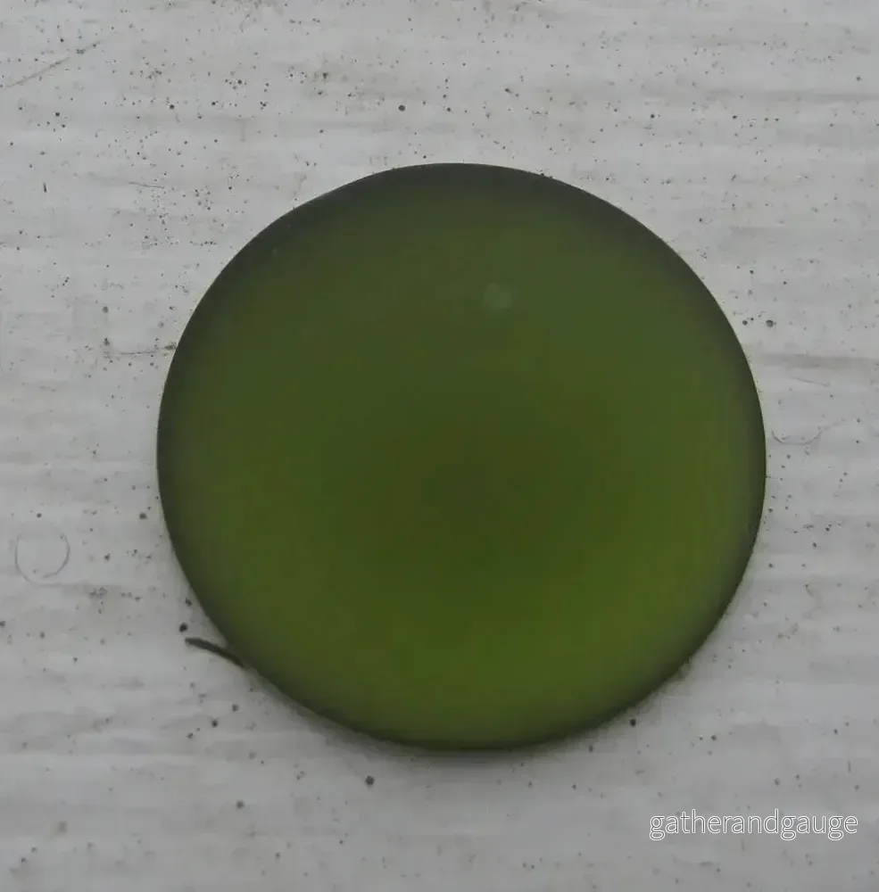Luna Cabochon - Olive 24 mm, 1 styck