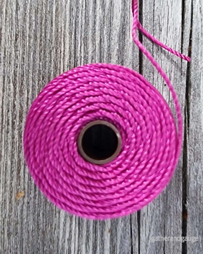 S-lon Heavy Macrame – Magenta 1 rulle S-lon Heavy Macrame – Magenta 1 rulle