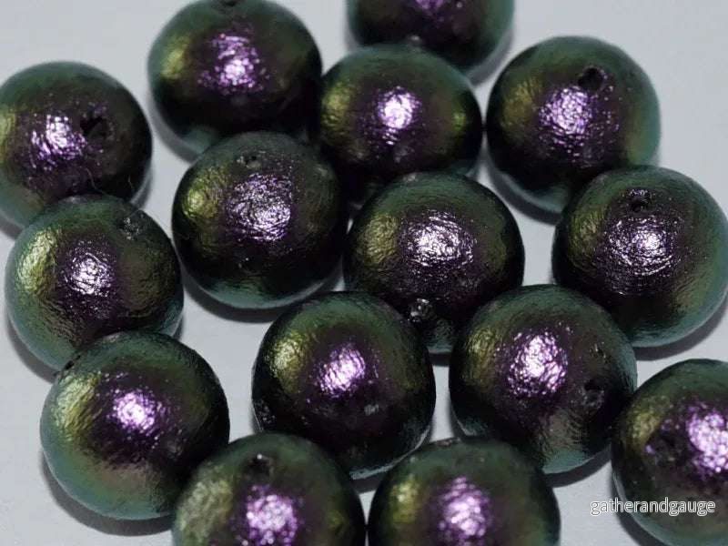 Miyuki Cotton Pearl – Green Black 8mm, 5-pack