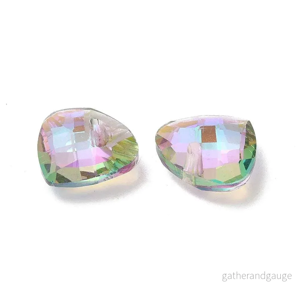 Facetterade glaspärlor – Teardrop Shimmer Thistle 12x13mm 1 styck Facetterade glaspärlor – Teardrop Shimmer Thistle 12x13mm 1 styck