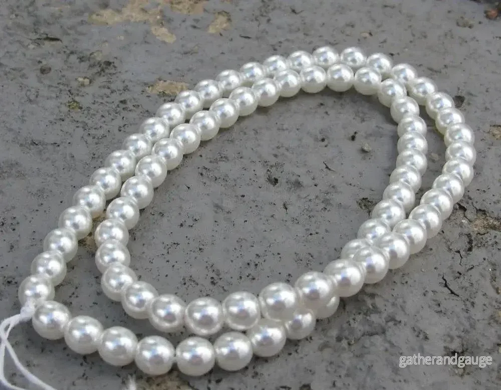 Tjeckiska Vaxade Glaspärlor - White 6mm, 1 sträng